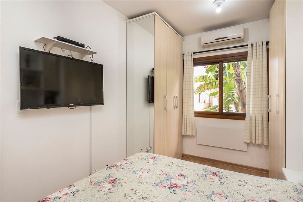 Casa de Condomínio à venda com 2 quartos, 200m² - Foto 12