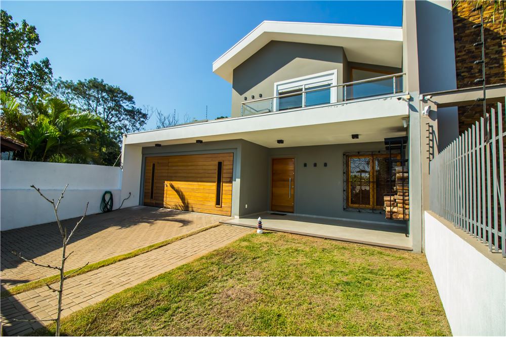 Casa à venda com 3 quartos, 180m² - Foto 3