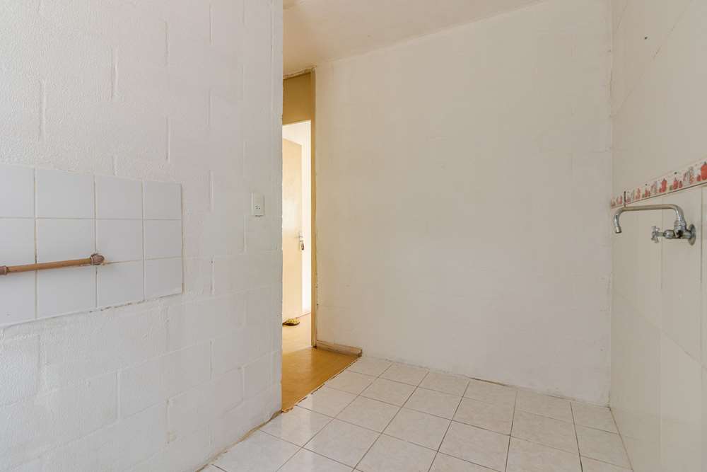 Apartamento à venda com 2 quartos, 39m² - Foto 9