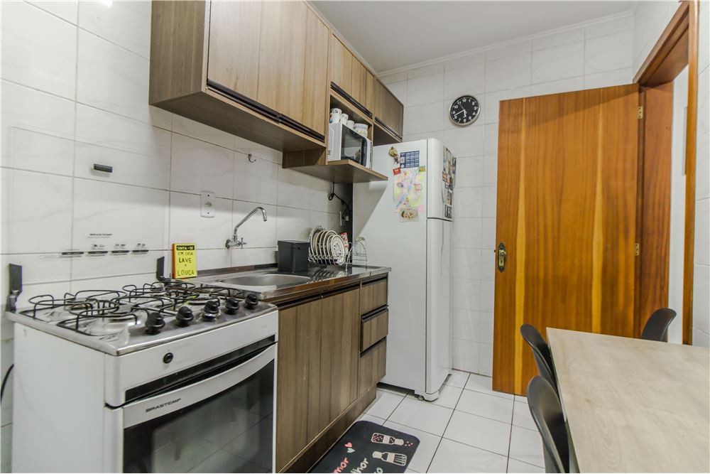 Apartamento à venda com 2 quartos, 68m² - Foto 7