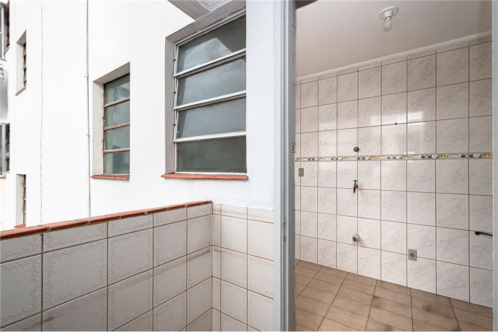 Apartamento à venda com 2 quartos, 69m² - Foto 15