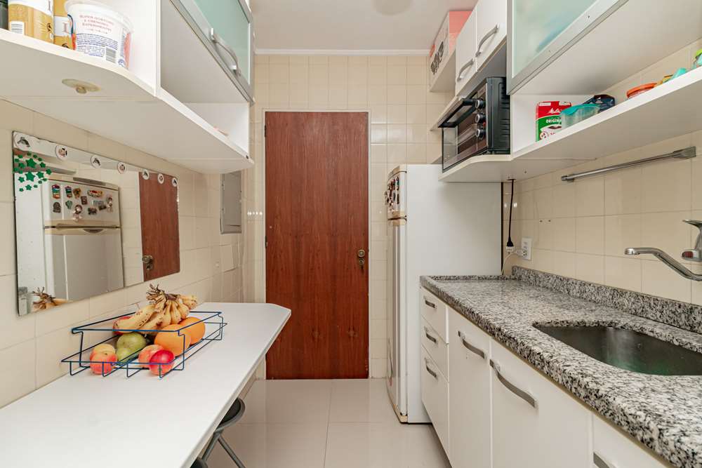 Apartamento à venda com 2 quartos, 74m² - Foto 21