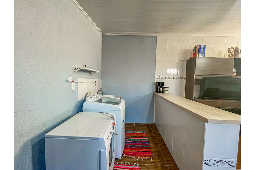 Casa à venda com 3 quartos, 90m² - Foto 8