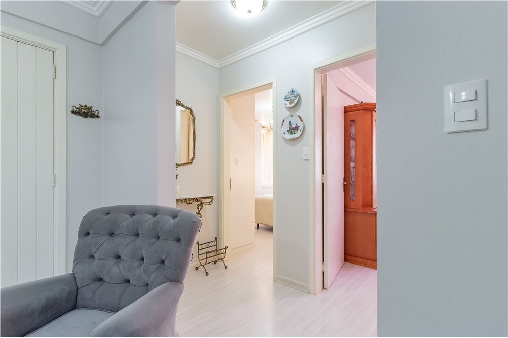 Apartamento à venda com 2 quartos, 91m² - Foto 9