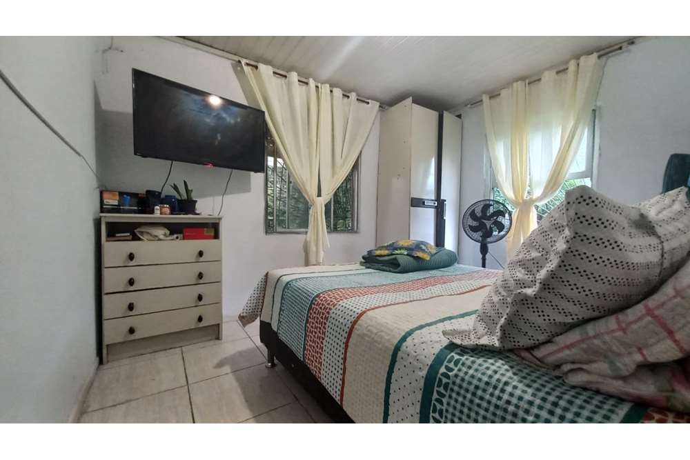 Casa à venda com 3 quartos, 300m² - Foto 13