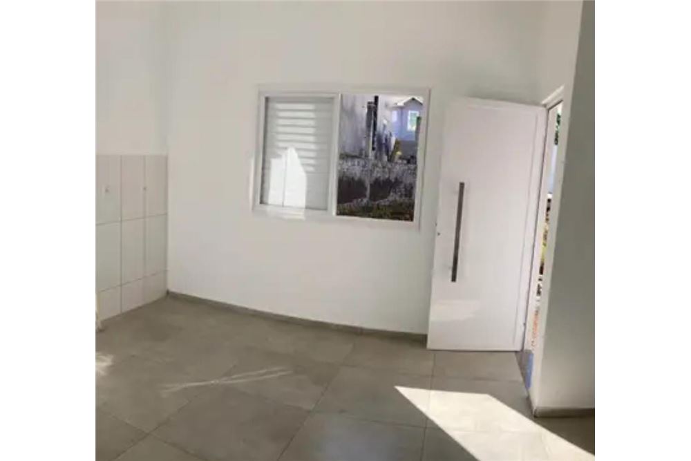 Casa à venda com 2 quartos, 659m² - Foto 4