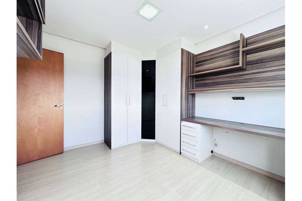 Apartamento à venda com 2 quartos, 72m² - Foto 9