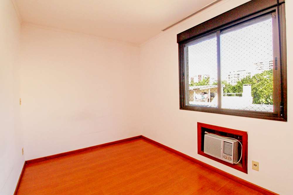 Apartamento à venda com 2 quartos, 63m² - Foto 4