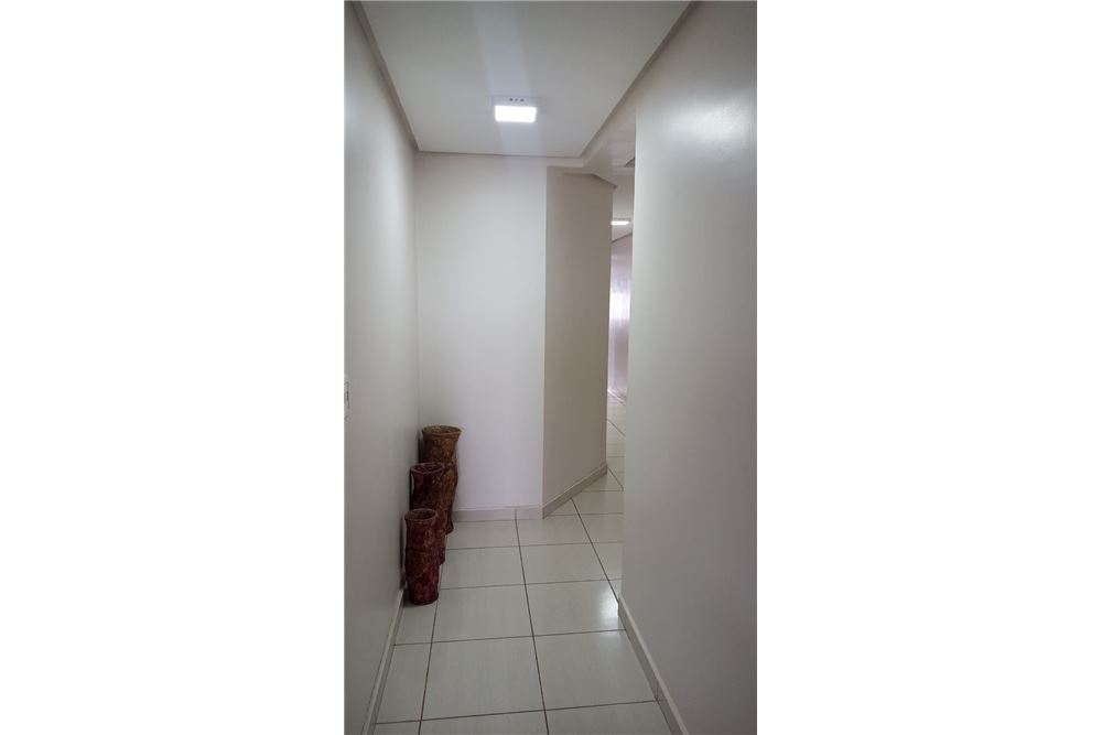 Apartamento à venda com 3 quartos, 149m² - Foto 5