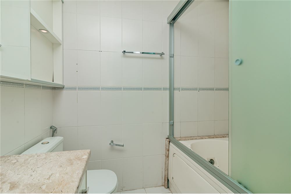 Apartamento à venda com 3 quartos, 103m² - Foto 19