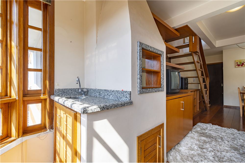 Apartamento à venda com 3 quartos, 122m² - Foto 8