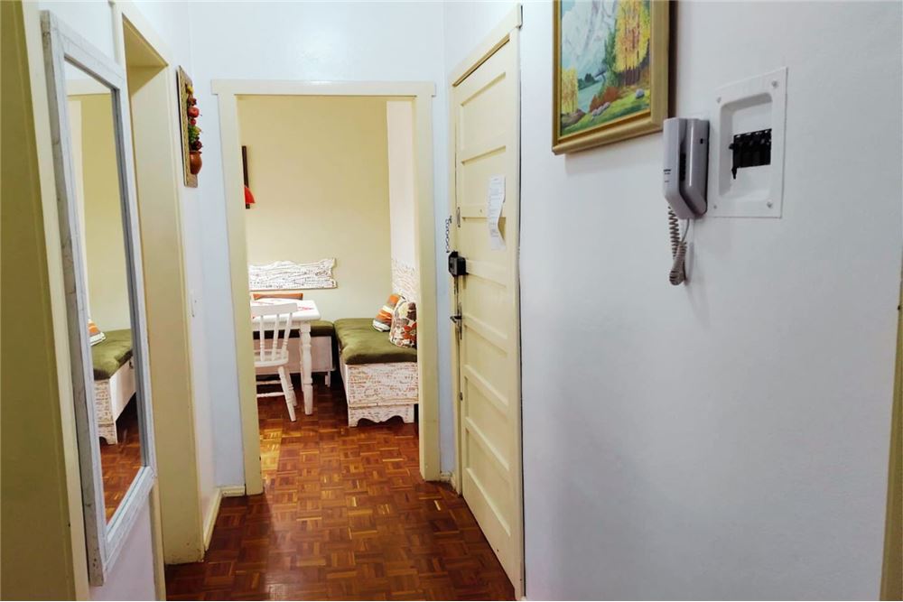 Apartamento à venda com 1 quarto, 48m² - Foto 10