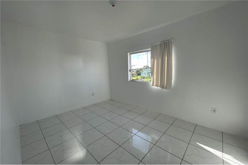 Apartamento à venda com 1 quarto, 83m² - Foto 2