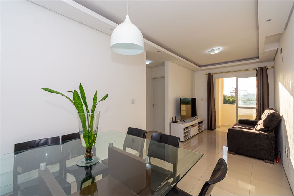 Apartamento à venda com 2 quartos, 67m² - Foto 1