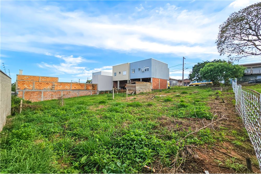 Terreno à venda, 360m² - Foto 1