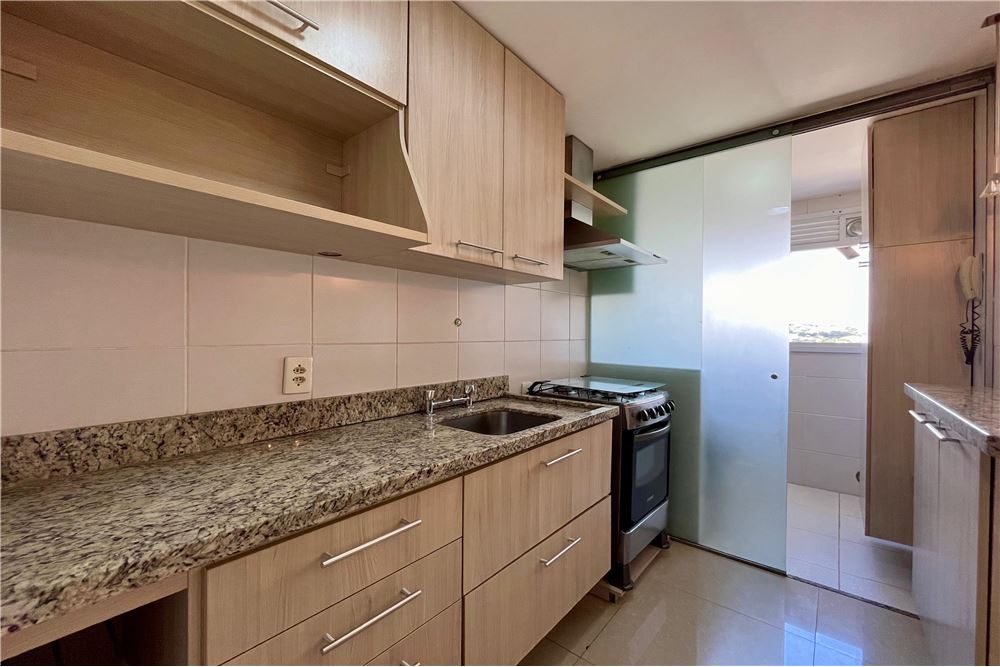 Apartamento à venda com 2 quartos, 60m² - Foto 13