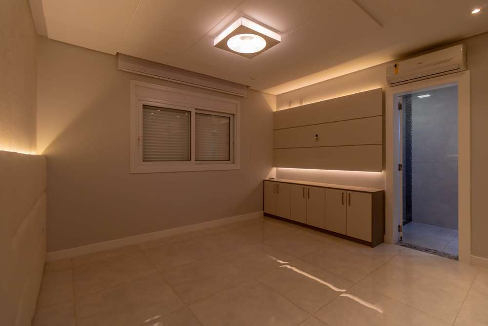 Apartamento à venda com 3 quartos, 216m² - Foto 19