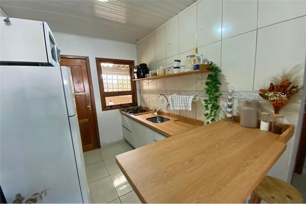 Casa à venda com 2 quartos, 60m² - Foto 6