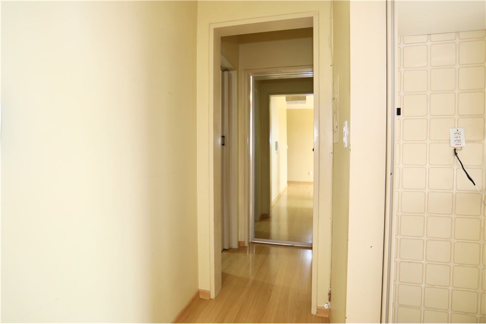 Apartamento à venda com 2 quartos, 60m² - Foto 11