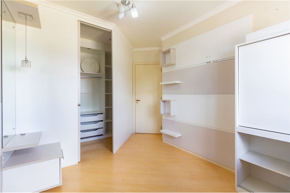 Apartamento à venda com 3 quartos, 121m² - Foto 21