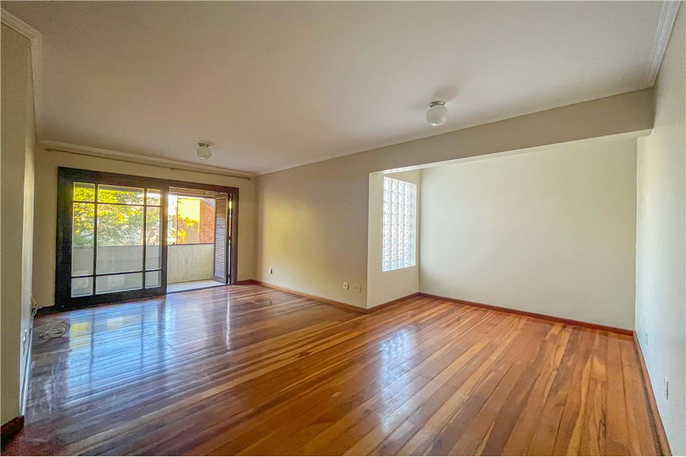 Apartamento à venda com 3 quartos, 175m² - Foto 7