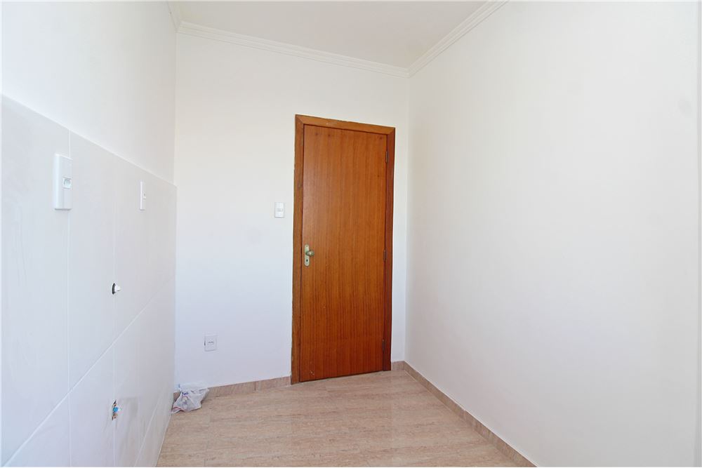 Apartamento à venda com 2 quartos, 80m² - Foto 11