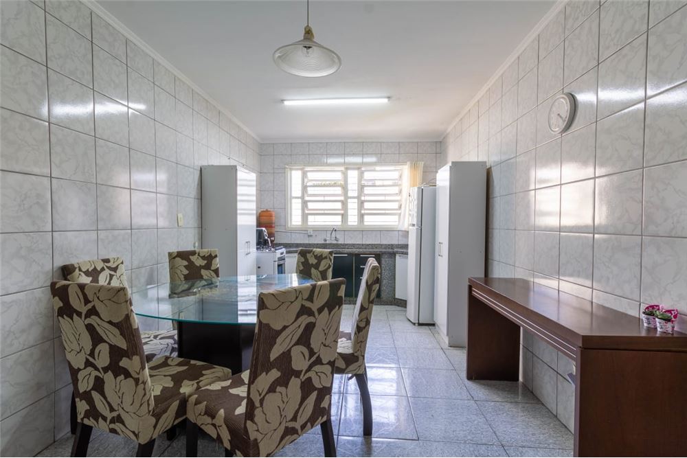 Casa à venda com 6 quartos, 360m² - Foto 13