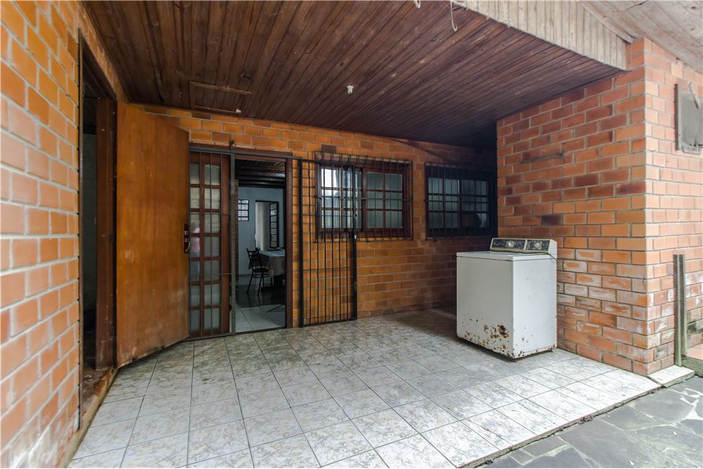 Casa à venda com 3 quartos, 300m² - Foto 18