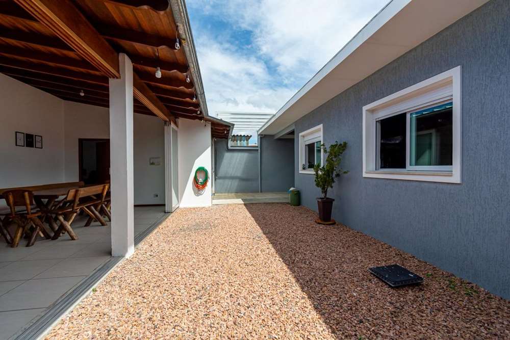 Casa à venda com 3 quartos, 300m² - Foto 6