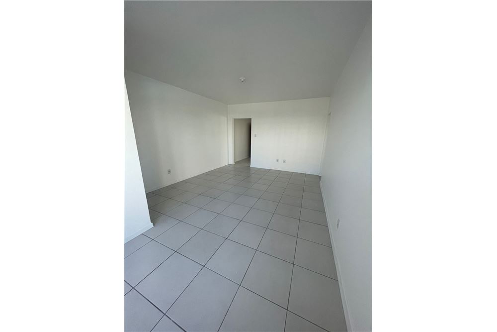 Apartamento para alugar com 3 quartos, 60m² - Foto 9