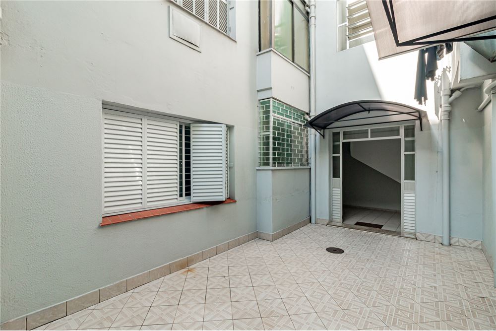 Apartamento à venda com 2 quartos, 61m² - Foto 16