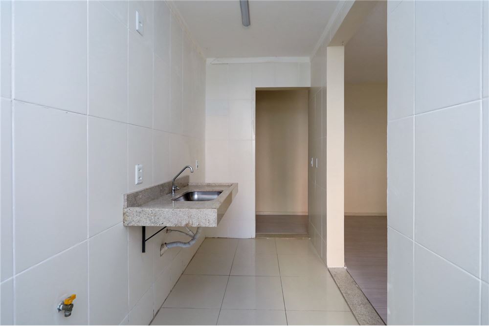 Apartamento à venda com 2 quartos, 69m² - Foto 13