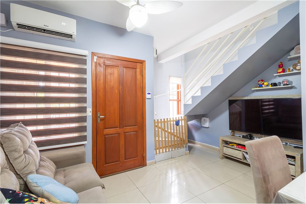 Casa à venda com 2 quartos, 71m² - Foto 19