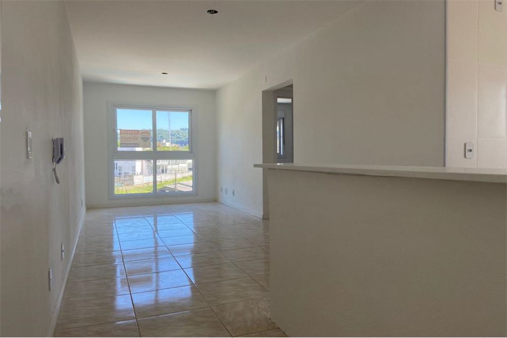 Apartamento à venda com 2 quartos, 86m² - Foto 3