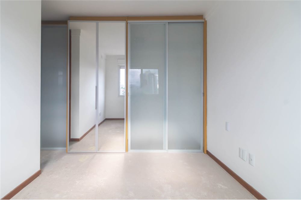 Apartamento à venda com 3 quartos, 148m² - Foto 20