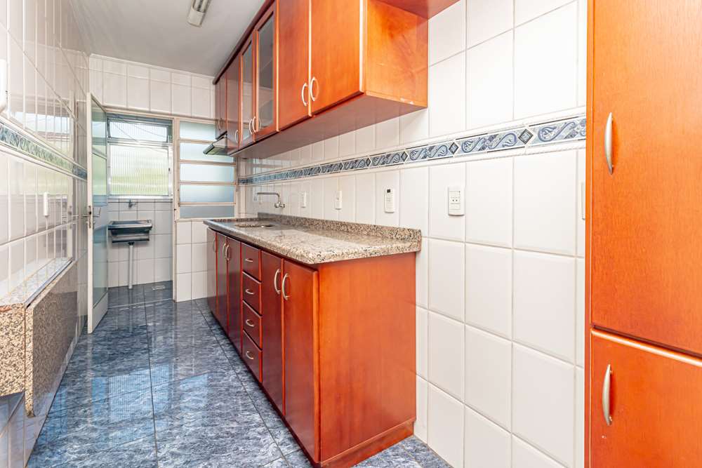 Apartamento à venda com 2 quartos, 85m² - Foto 16