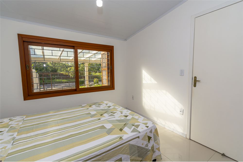 Casa à venda com 3 quartos, 130m² - Foto 15