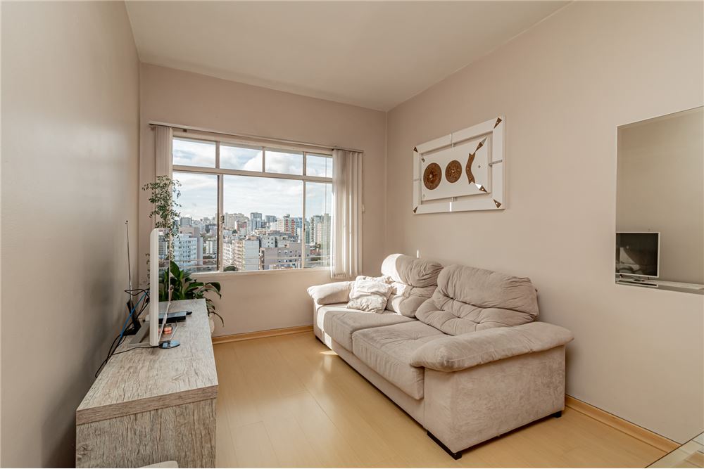 Apartamento à venda com 1 quarto, 52m² - Foto 1