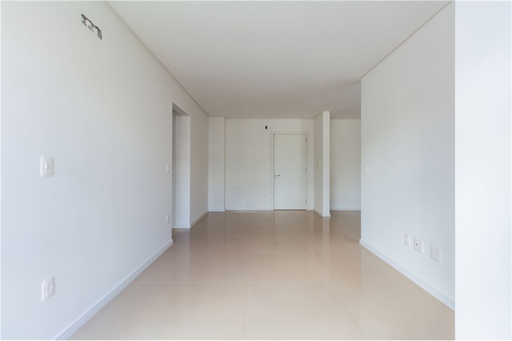 Apartamento à venda com 1 quarto, 65m² - Foto 12