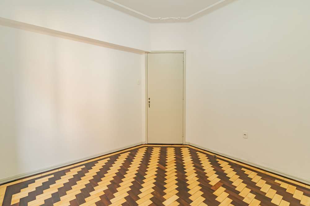 Apartamento à venda com 3 quartos, 107m² - Foto 17