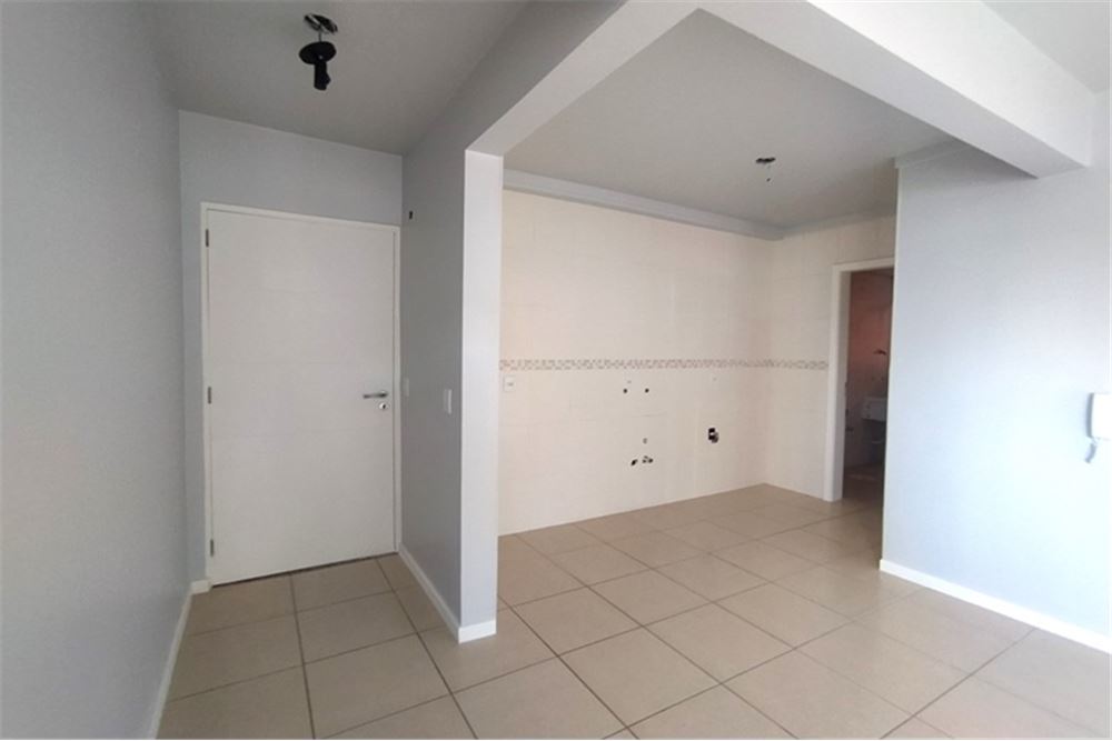 Apartamento para alugar com 3 quartos, 137m² - Foto 7