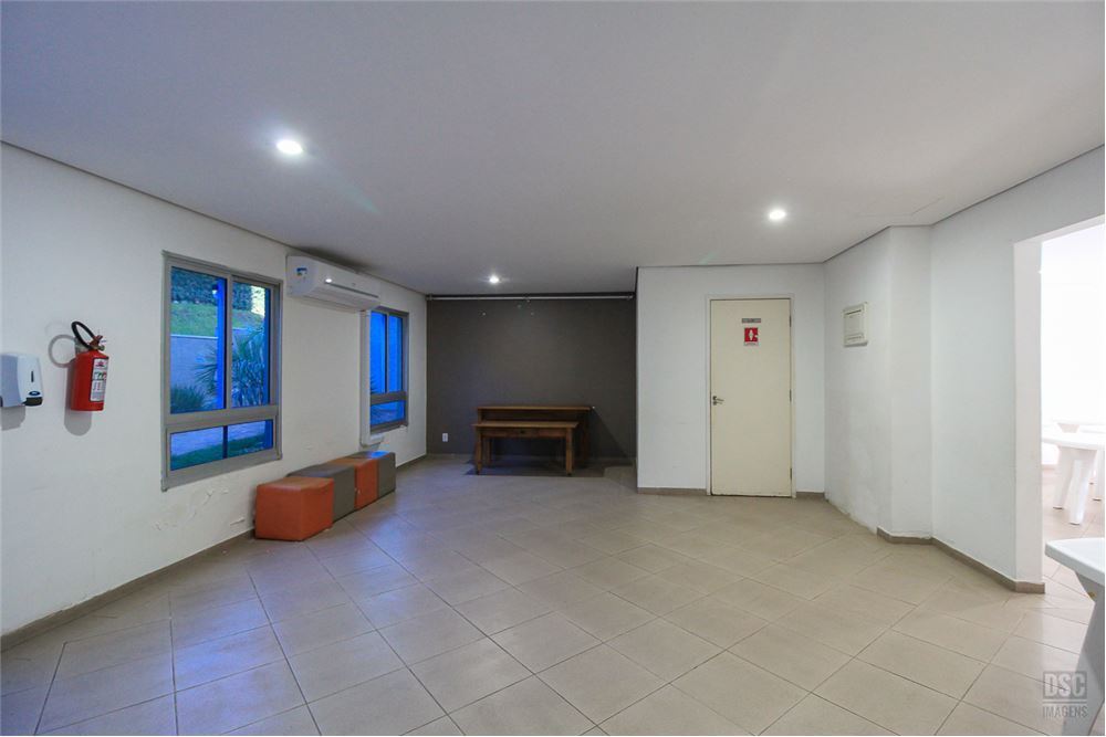 Apartamento à venda com 2 quartos, 85m² - Foto 19