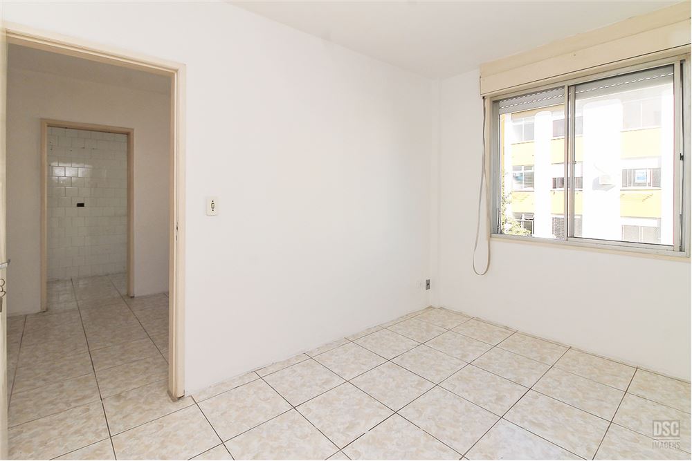 Apartamento à venda com 1 quarto, 40m² - Foto 3