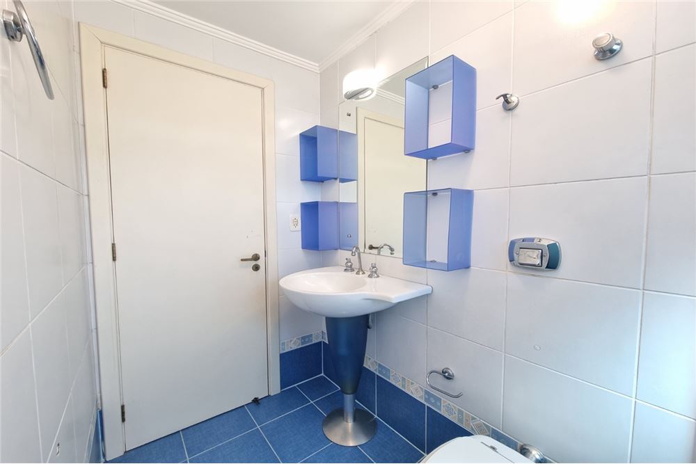 Apartamento à venda com 3 quartos, 110m² - Foto 18