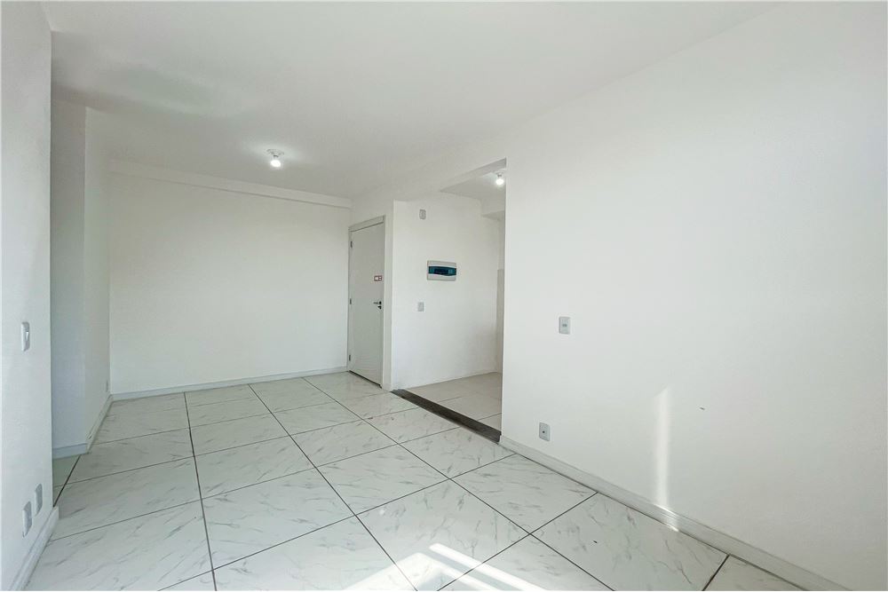 Apartamento à venda com 2 quartos, 46m² - Foto 10