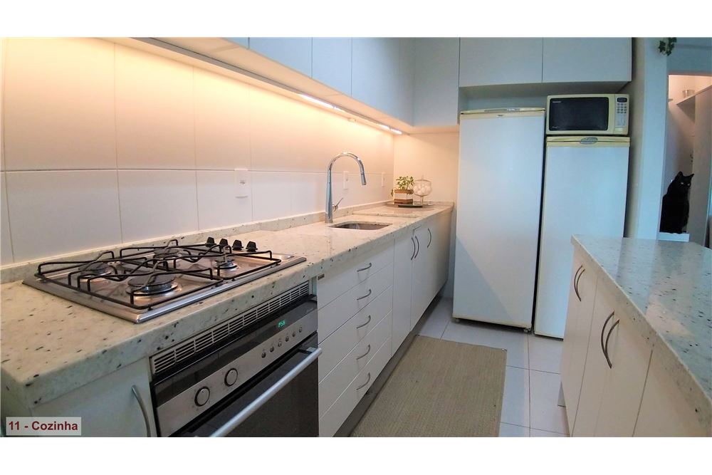 Apartamento à venda com 3 quartos, 188m² - Foto 12