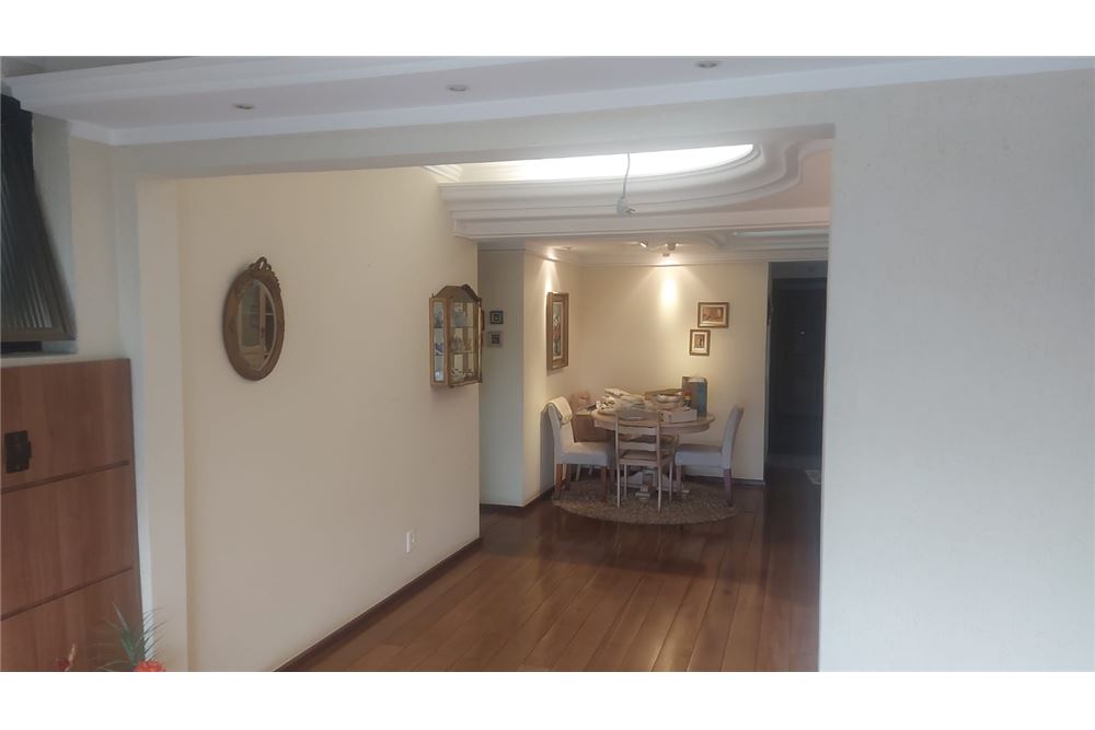 Apartamento à venda com 2 quartos, 78m² - Foto 5