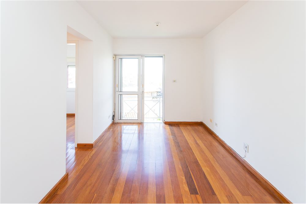 Apartamento à venda com 3 quartos, 70m² - Foto 1