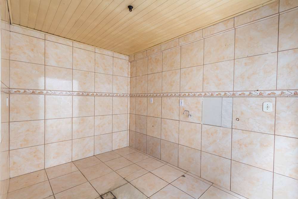 Casa à venda com 4 quartos, 200m² - Foto 9