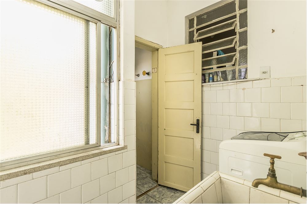 Apartamento à venda com 2 quartos, 81m² - Foto 20